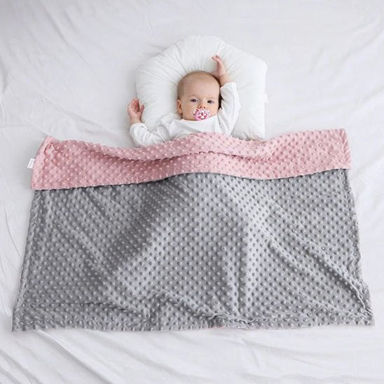 Couverture bébé élégante réversible gris et rose naturel