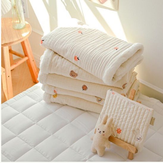 Couverture bebe double gaze coton sherpa doux motif fleurs