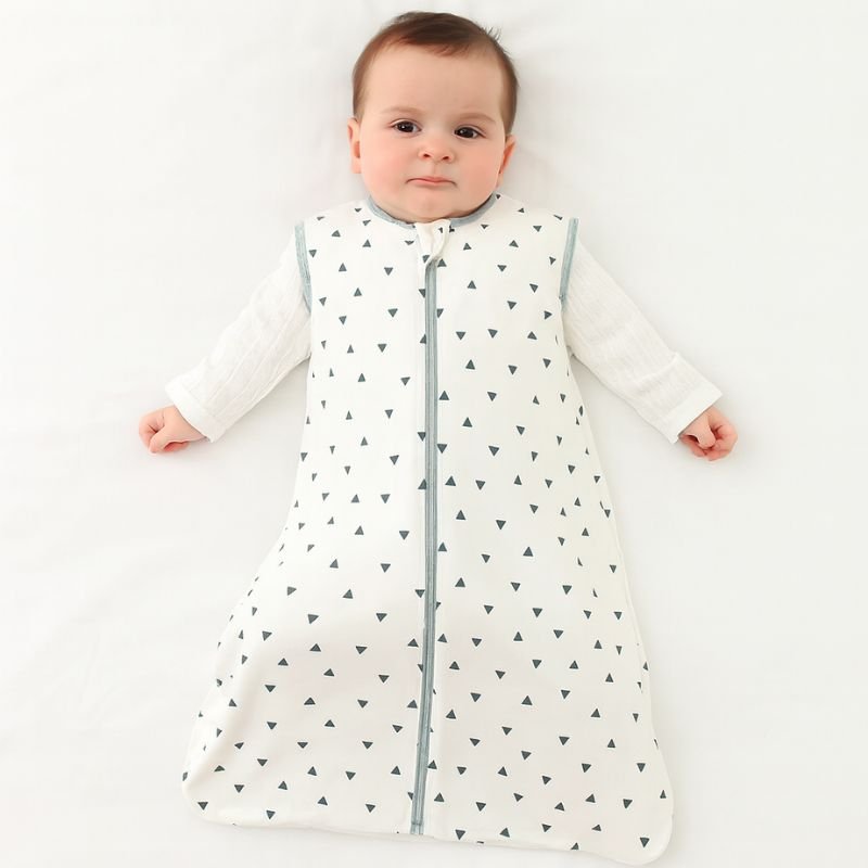 Gigoteuse bébé légère bleu pois confortable – bébé endormi