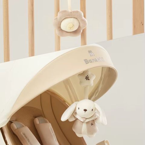 Mobile Bebe lit – Peluches douces et musique apaisante pour l’éveil de bébé - Spot Bébé