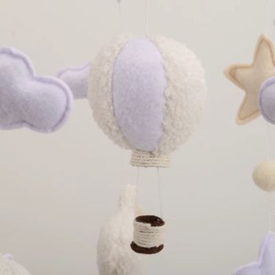 Mobile lit bébé – Décoration et éveil fille & garçon