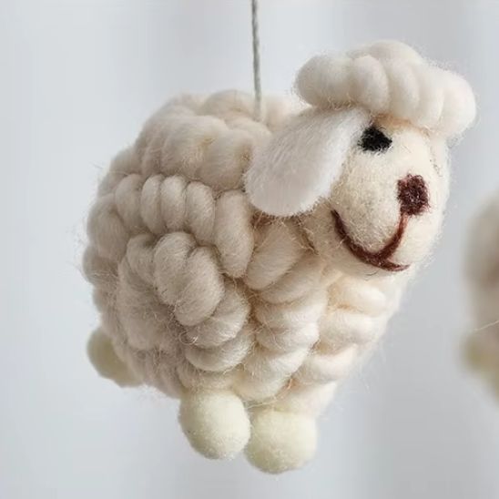 Mobile lit bébé idéal comme cadeau de naissance mixte et intemporel