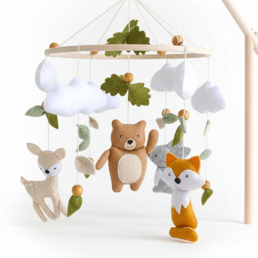 Pourquoi le mobile bébé est essentiel pour le développement sensoriel