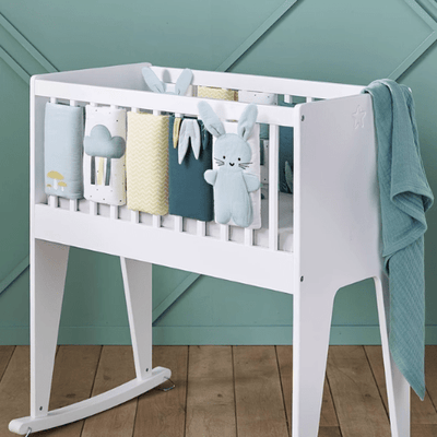 Tour de lit bebe : guide pratique pour bien choisir la sécurité et le confort de bébé - Spot Bébé