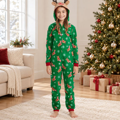 Enfant en combinaison pyjama de Noël verte imprimé rennes et flocons