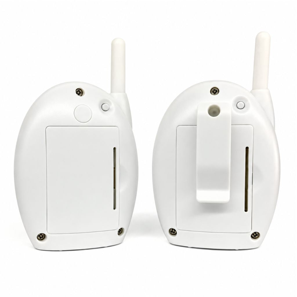 Dos du babyphone audio avec compartiment à piles et clip ceinture