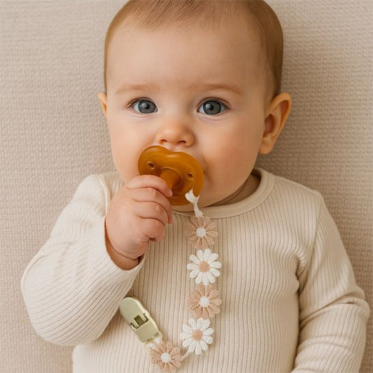 Attache tétine en bois et perles silicone pour bébé