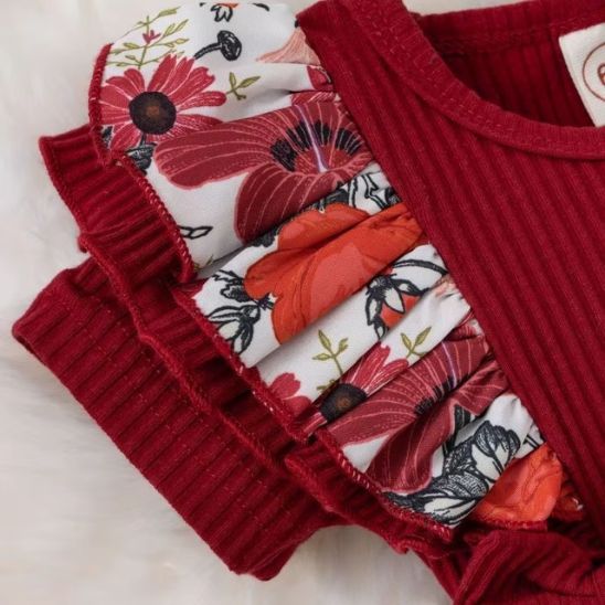 Barboteuse bébé fille robe florale rouge détail volants manches côtelés