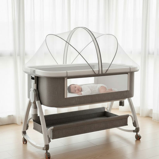 Couffin bébé cododo avec roulettes et moustiquaire dôme protection insectes bébé dort paisiblement - Spot Bébé