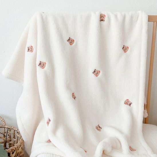 Couverture bebe sherpa douce double epaisseur motif ourson beige