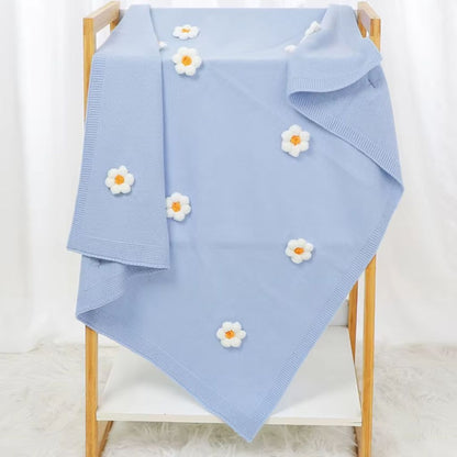 Couverture bebe tricot bleu avec fleurs – Ultra douce et respirante - Spot Bébé