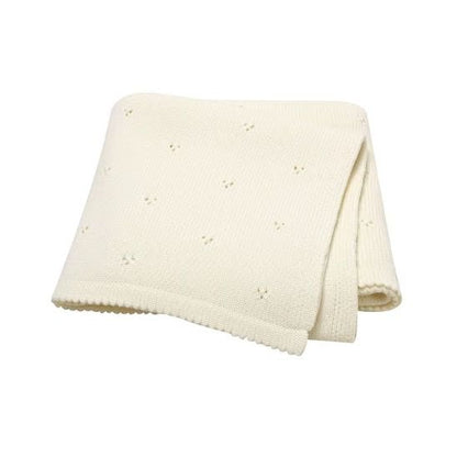 Couverture bébé tricot coton couleur crème, maille ajourée et bordure festonnée