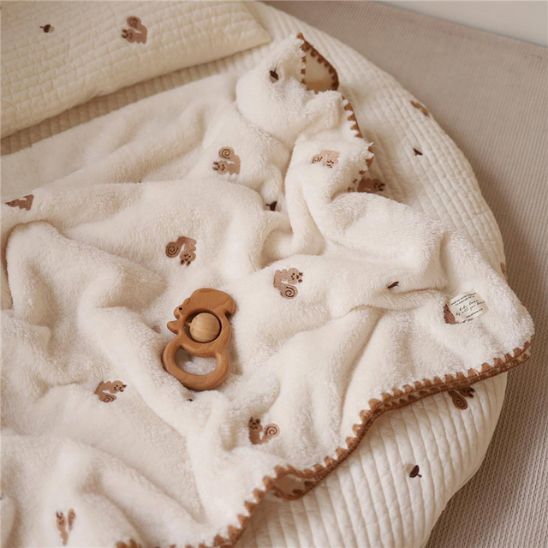 Couverture enfant en sherpa douce et chaude pour calin de bebe