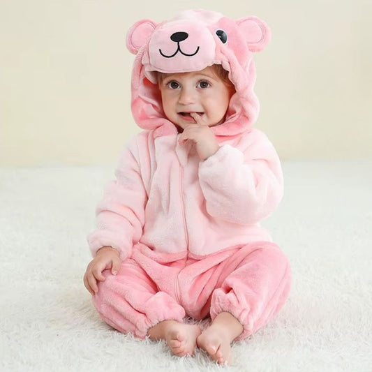 → déguisement halloween bébé fille – combinaison peluche à capuche. fillette assise
