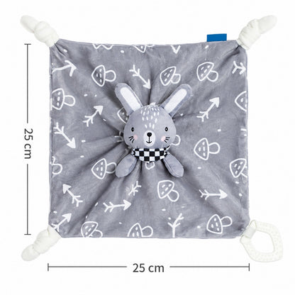 Dimensions du doudou hochet lapin déplié : 25 x 25 cm, coins noués et anneau de dentition