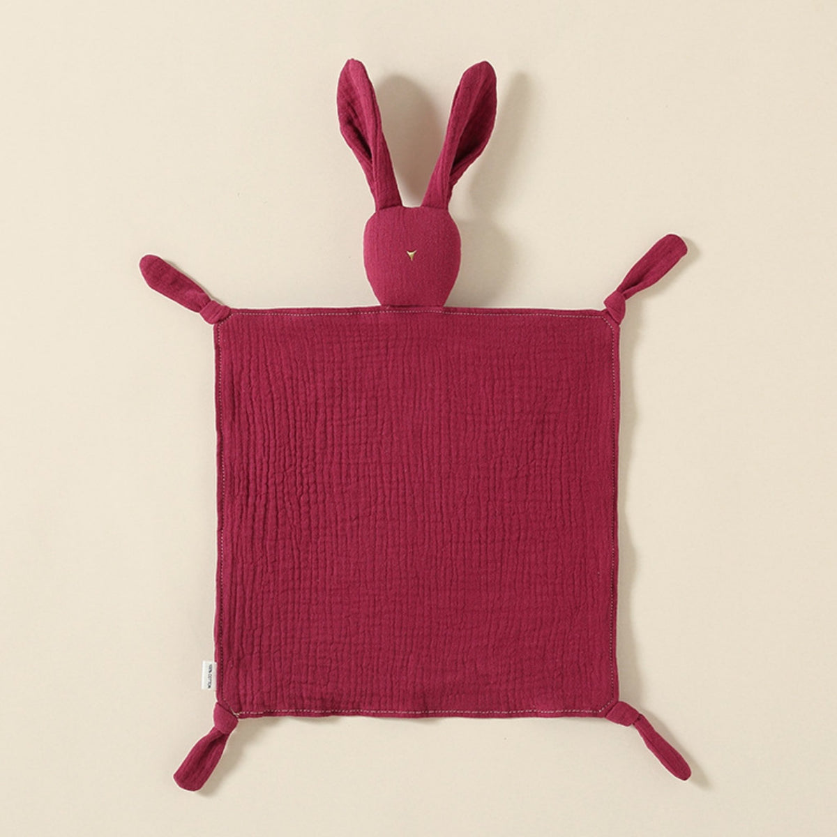 Doudou lange lapin bordeaux en gaze de coton