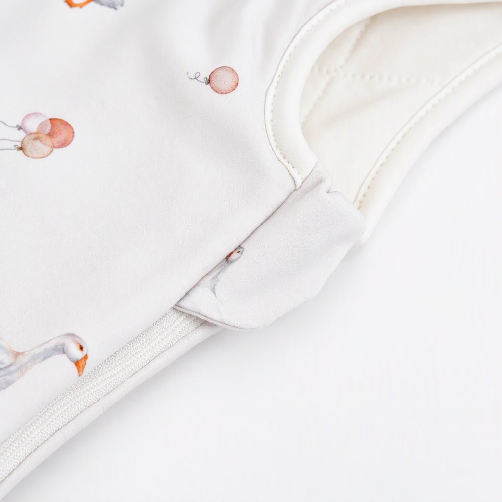 Zip latéral avec rabat de protection sur une turbulette bébé hiver