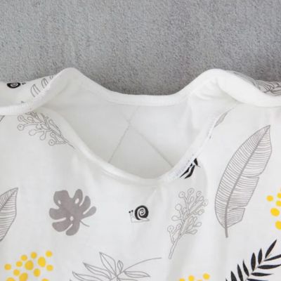 Manches longues gigoteuse bébé coton imprimé feuilles jaunes et grises