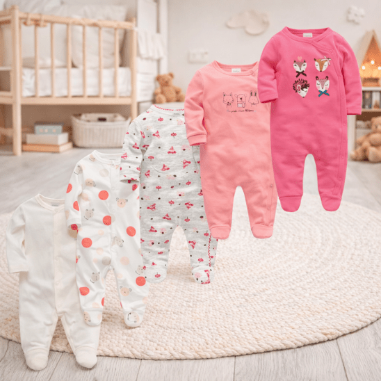 Grenouillère bébé fille rose avec motif animal mignon et coupe confortable