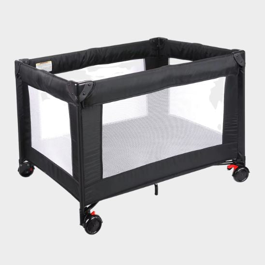 Lit parapluie bébé pliable et sécurisé plié pour le transport