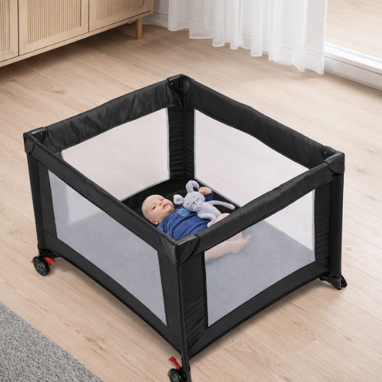 Lit parapluie bébé pliable et sécurisé parois en maille respirante