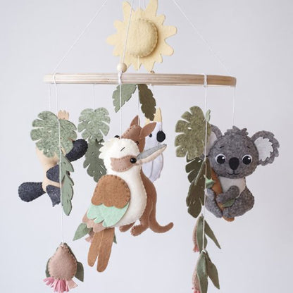 Mobile bébé Animaux Nature et Soleil seul avec animaux australiens en feutrine