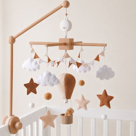 Mobile bébé bois unisexe avec bras en bois naturel et boîte musicale blanche