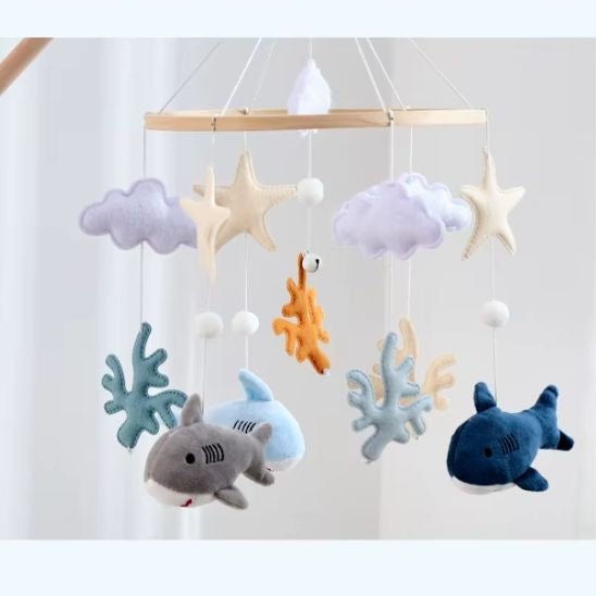 Mobile bébé marin style scandinave pour chambre bébé naturelle