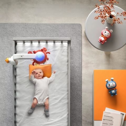 Mobile musical bébé contrôlé par smartphone via Bluetooth