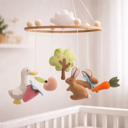 Mobile musical bébé Lapin & compagnie en feutrine avec animaux de la forêt