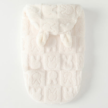 Dos du nid d'ange peluche avec oreilles de lapin