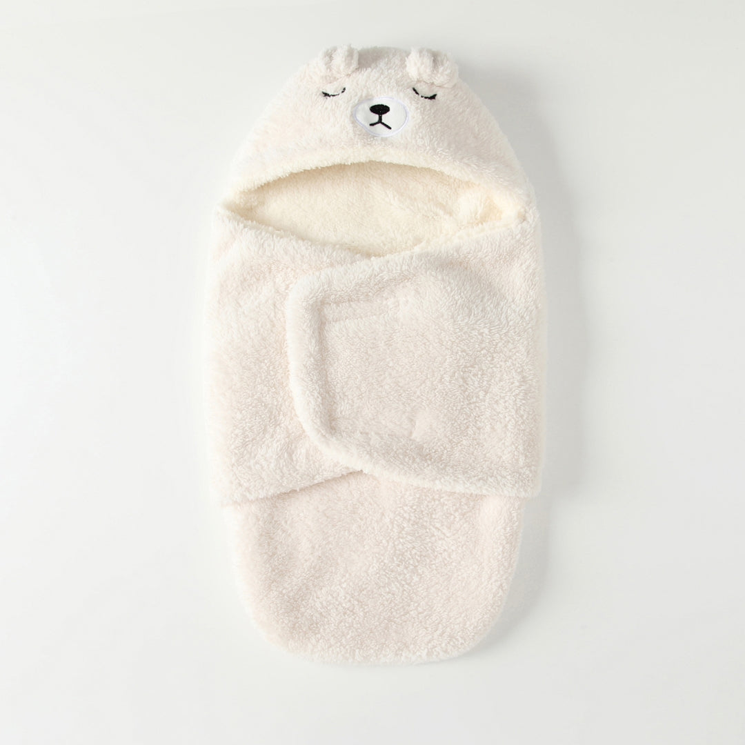 Nid d'ange peluche ourson écru, tête d'ourson brodée