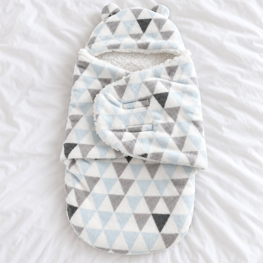 Nid d'ange polaire Guimauve triangles bleus, doublure sherpa