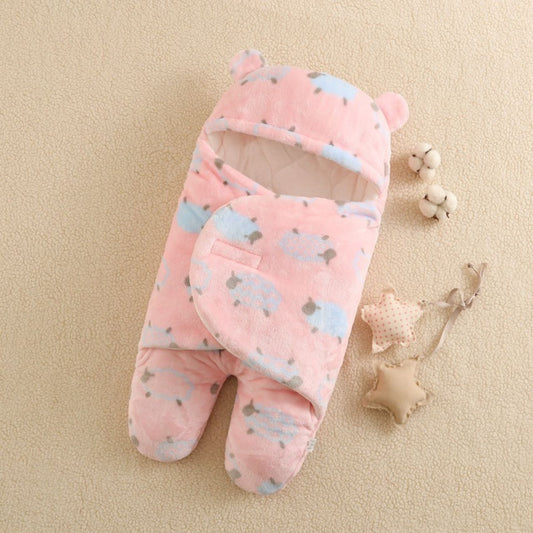 Nid d'ange cocooning en tissu rose doux pour envelopper bébé de tendresse