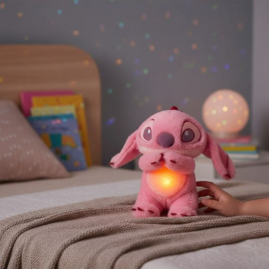 Peluche veilleuse musicale et lumineuse pour apaiser les peurs nocturnes