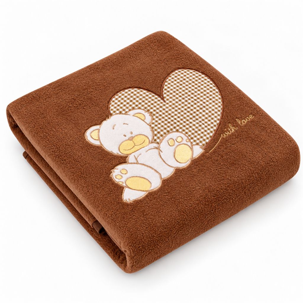 Petite couverture bébé en polaire marron, ourson brodé au cœur