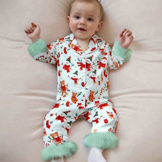 Pyjama NOEL BEBE en Coton Bio confort hivernal pour nuits paisibles