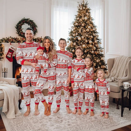Pyjama Noel famille motif rennes d’hiver ensemble photo Noël