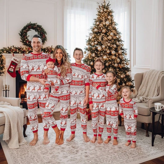 Pyjama Noel famille motif rennes d’hiver ensemble photo Noël
