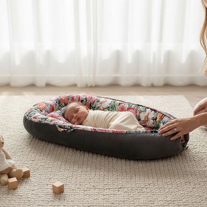 Nid cocon réducteur de lit bébé motif fleurs