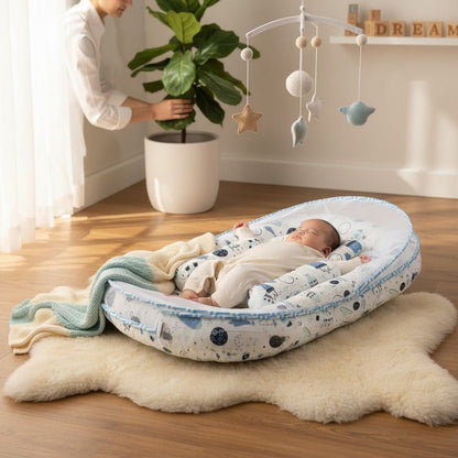 Lit bébé d’appoint respirant, réducteur de lit portable au design neutre