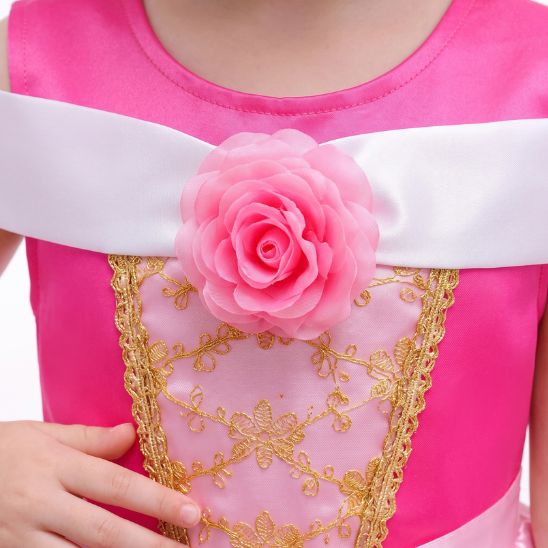 Robe de princesse pour bébé détail du corsage rose et fleur