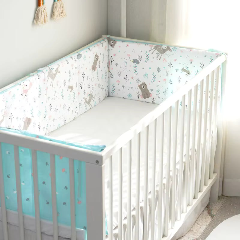 Tour de lit bébé animaux de la forêt pour chambre bébé fille, doux et sécurisant