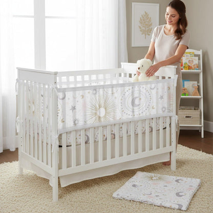 Tour de lit respirant blanc motif céleste, circulation d’air optimale.