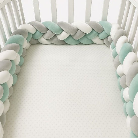 Tresse de lit 4 brins pour bébé vert gris blanc déco chambre