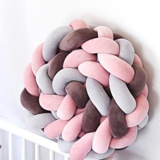 Tresse de lit 4 brins bébé – barrière douce contre les barreaux du lit