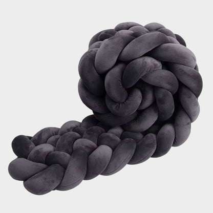 Tresse de lit bébé 6 brins CoconProtect installée autour du matelas