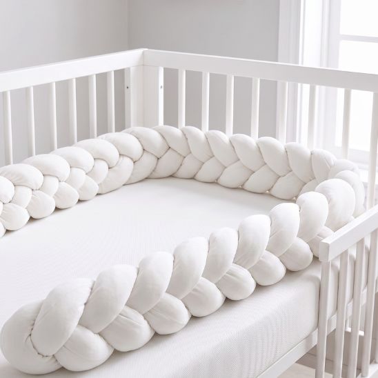 Tresse de lit bébé blanche 3 brins tour complet lit à barreaux blanc chambre bébé épurée
