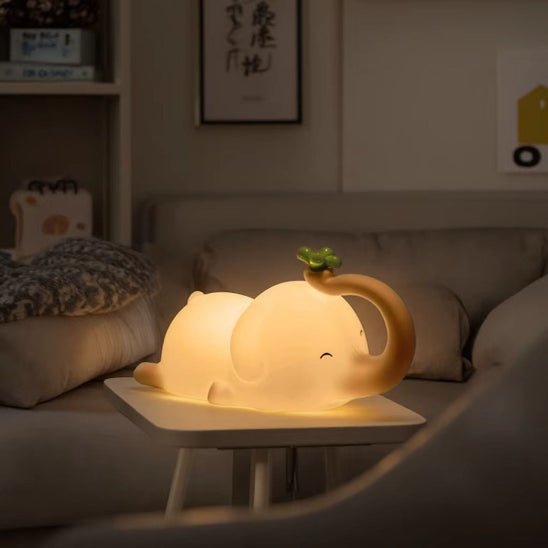 Veilleuse bebe elephant avec minuterie arret automatique 30 minutes